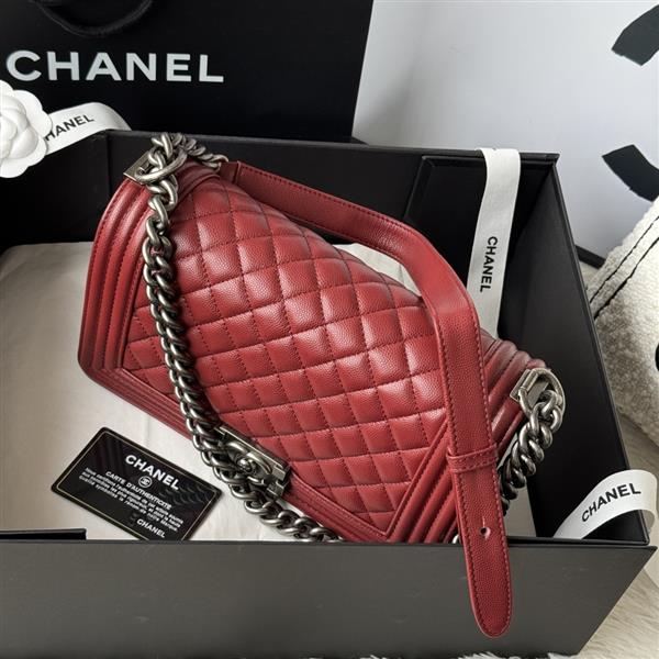 2026127214240503 700